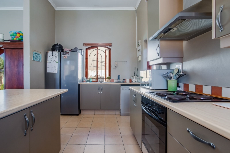 3 Bedroom Property for Sale in Ranzadale Western Cape